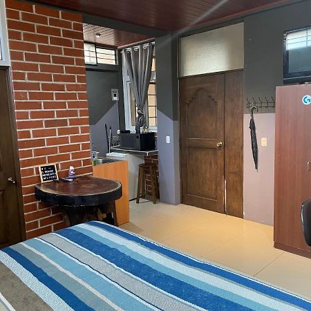 Huehueloft1 Estacionamiento Y Wifi Daire Huehuetenango Dış mekan fotoğraf